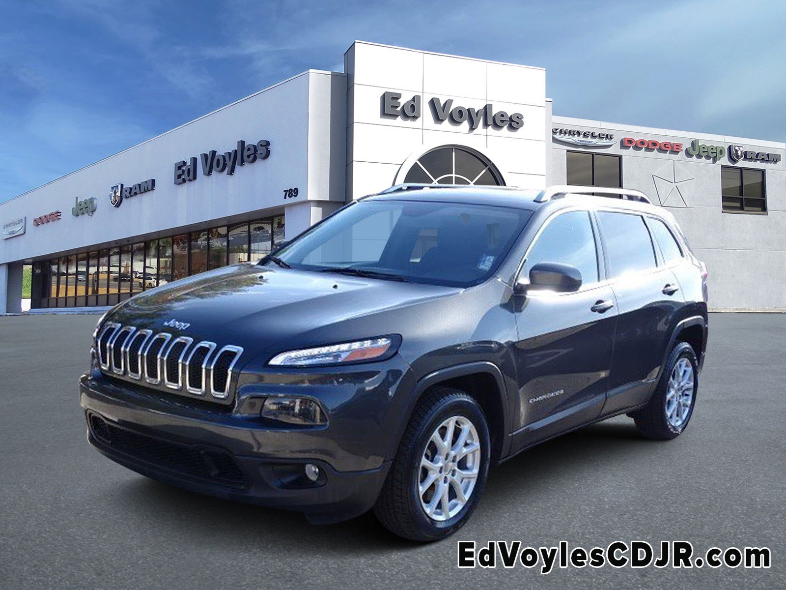 Pre Owned 2015 Jeep Cherokee Latitude Fwd Sport Utility